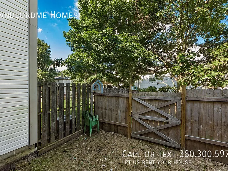 199 Macandrews Way #1 — Photo 28