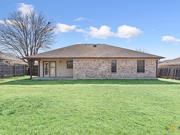 5th image of 1703 Big Bend Dr