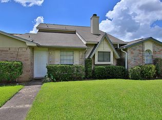 6666 Westwick Dr, Houston, TX 77072