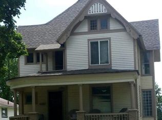 466 S Main St, Canton, IL 61520