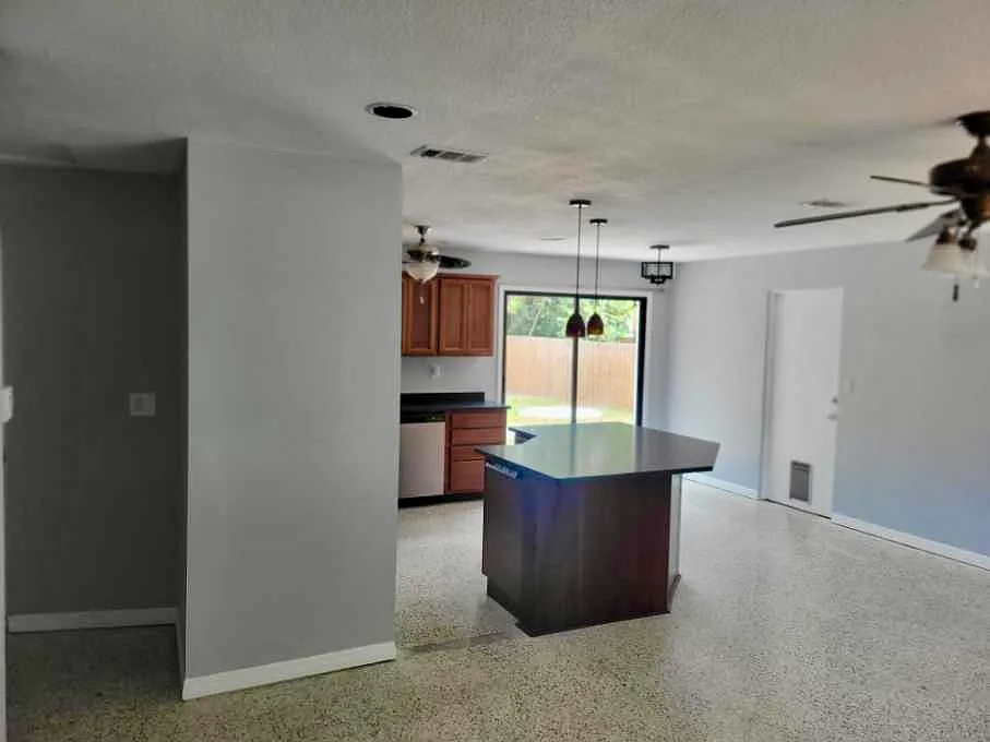 Building Photo - 10387 Cirimoya Ln