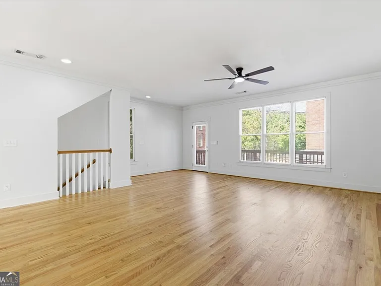 740 Liberty Commons Dr NW — Photo 16