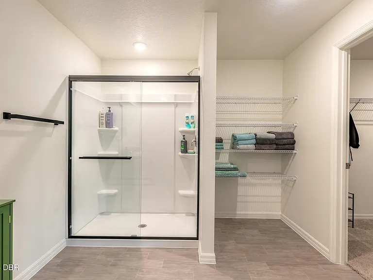 11 Ruth Dr — Photo 5