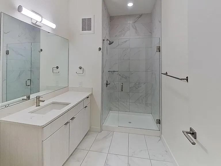 1616 S Broadway St #312 — Photo 20