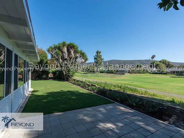 902 La Sombra Dr — Photo 21