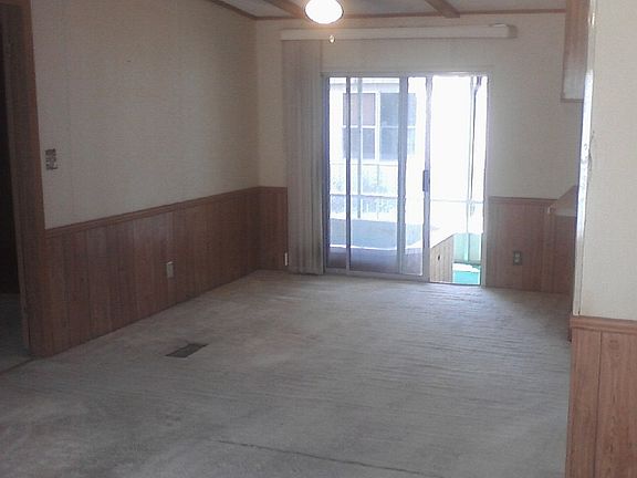 Dining Area + Screened Room