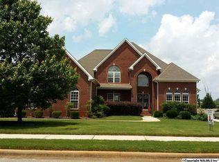 208 Morningwalk Ln SW, Huntsville, AL 35824