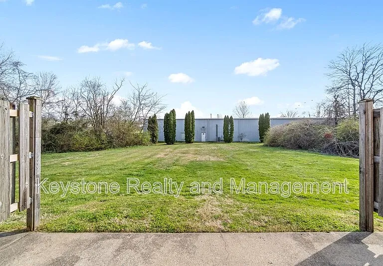 1630 Baltimore Dr #A — Photo 14