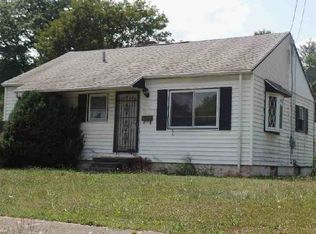 1122 Himelright Blvd, Akron, OH 44320