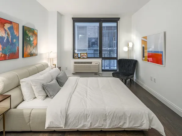 148 1st Street image 193 of 204