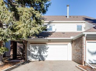 275 S Woodridge Dr SW #32, Calgary, AB T2W4S4