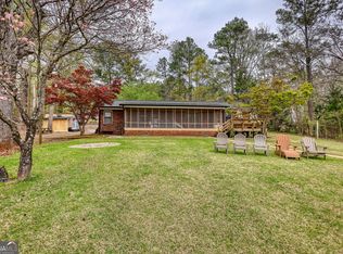1665 County Line Ext, Mansfield, GA 30055
