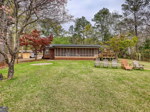 1665 County Line Ext, Mansfield, GA 30055