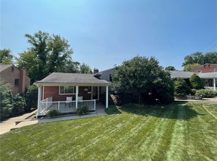 702 Artvue Dr, Pittsburgh, PA 15243