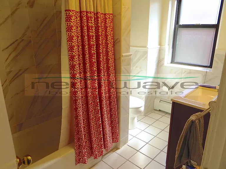 14 Cumberland St #5 — Photo 7