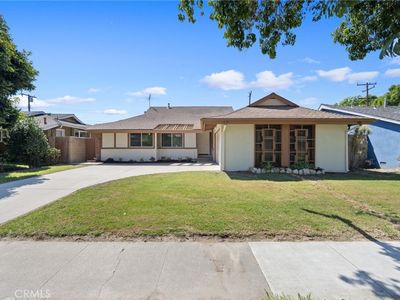 1740 W Sharon Rd, Santa Ana, CA, 92706