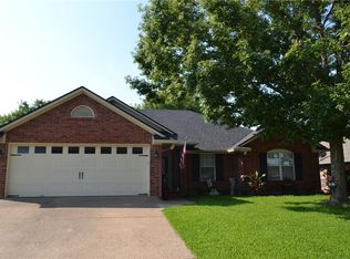 10304 Sierra West Dr, Woodway, TX 76712