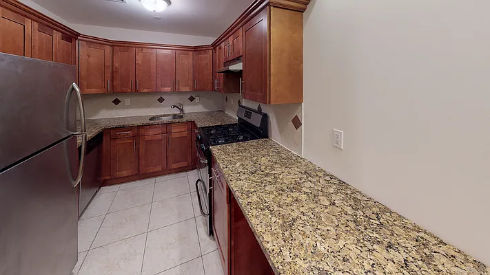 Rented by Metro Garden Realty NYC | media 37