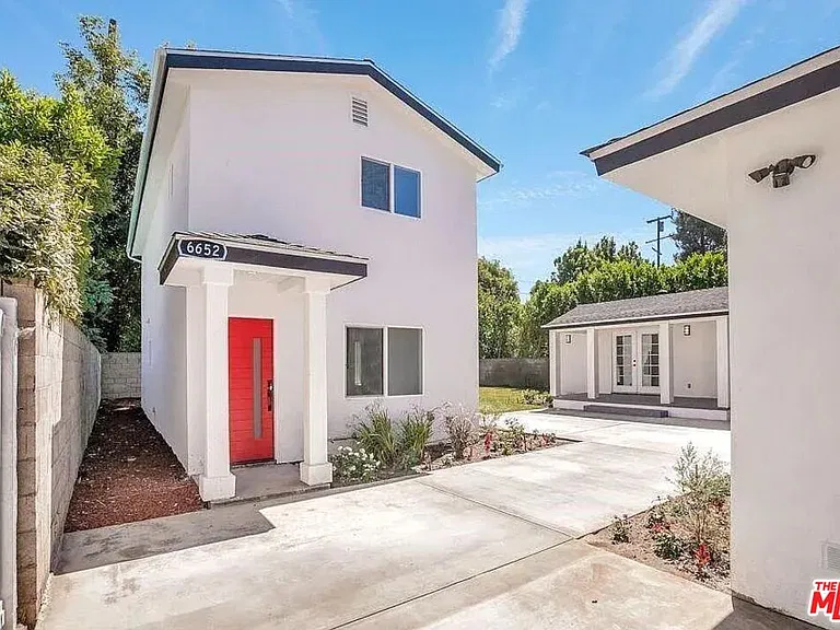 6652 Orion Ave — Photo 4