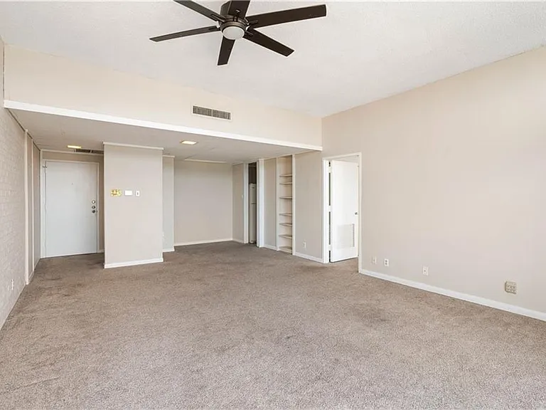 4600 Ocean Dr #906 — Photo 4