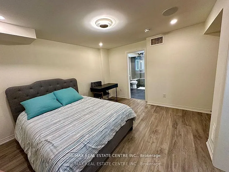 271 Sixteen Mile Dr #BASEMENT — Photo 13
