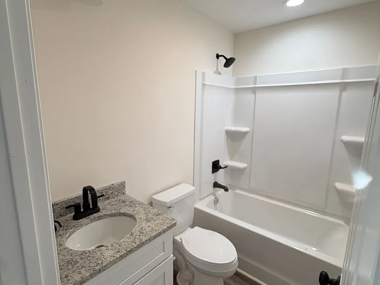 334 Dockery St #A — Photo 8