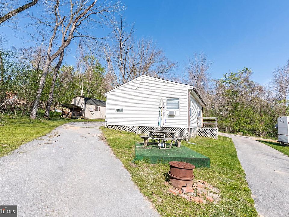 1213 36 Hot Springs Ave, Falling Waters, WV 25419 Zillow