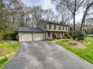 7 Giblin Ln, Coventry, RI 02816