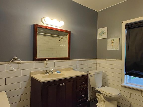 3rd image of 83 S Terrace Ave #2
