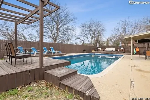 105 Gladiola Ln #B Photo 1