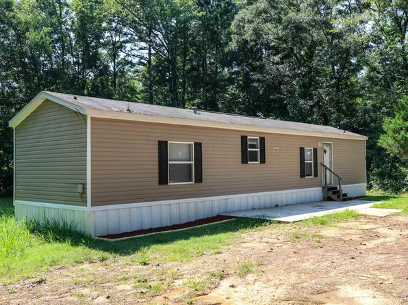 400 Curtis Ave, Ohatchee, AL 36271