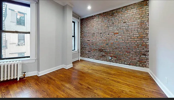 Rented by REAL New York | media 10