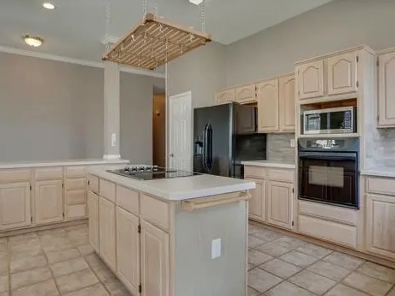 5837 Poole Dr — Photo 13
