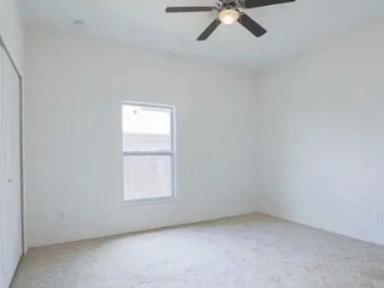 118 Pompei Dr — Photo 10