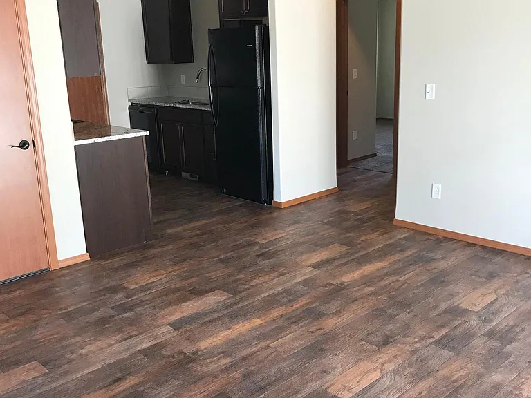 712 N 30th Ave — Photo 2