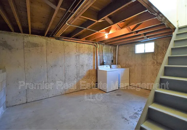 1885 S Clermont St — Photo 22