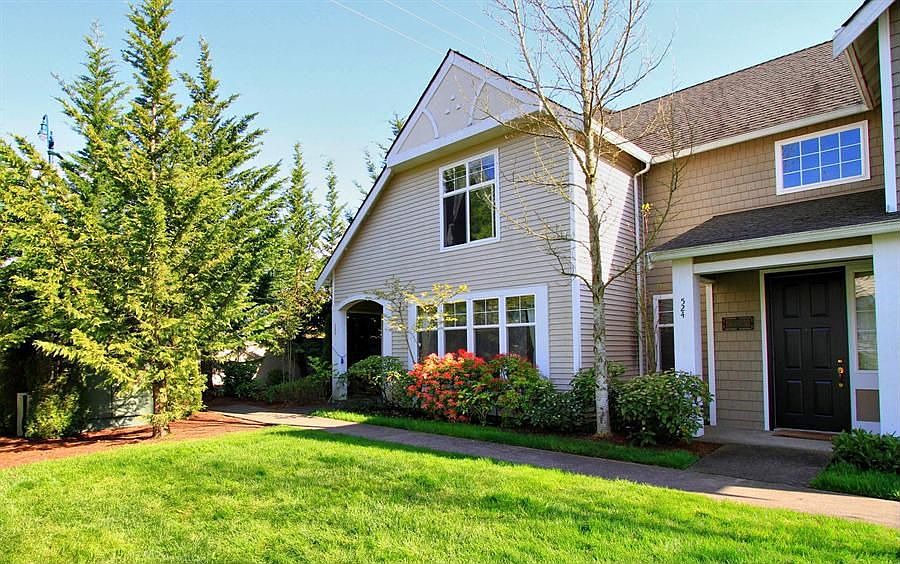 1st image of 530 227th Ln NE