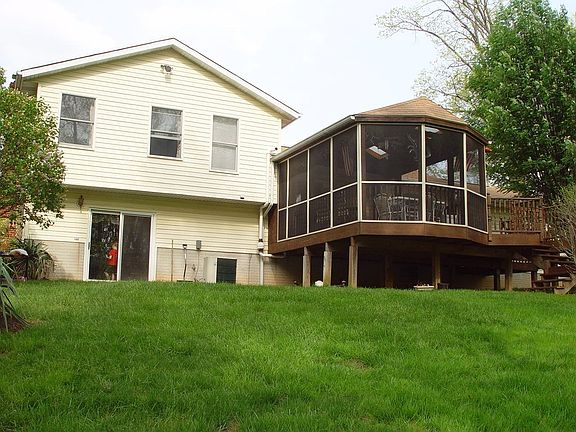 Exterior Rear