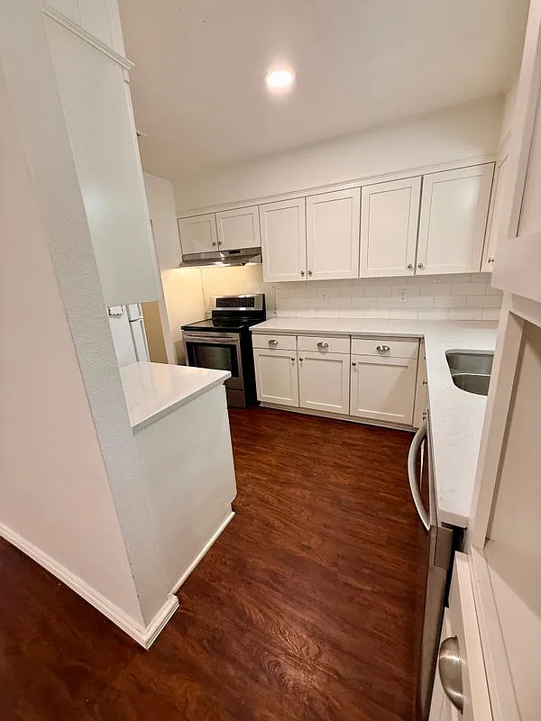 4 bed, 2.0 bath, 1590 sqft, $1,850 — Photo 4