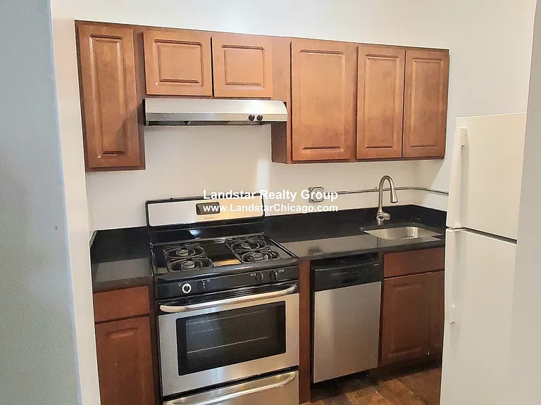 1333 W Birchwood Ave #203 — Photo 6