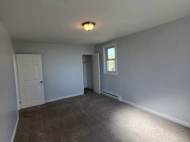 362 E Claremont Rd #3 — Photo 8
