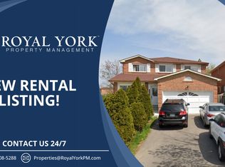 1 Fairlight St #1, Brampton, ON L6Z3W8