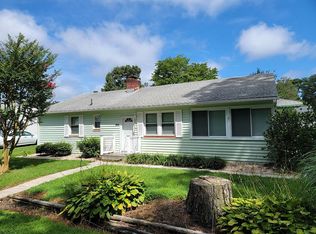 283 Waterview Dr, Dunnsville, VA 22454