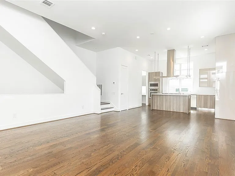 5868 E Post Oak Ln — Photo 11