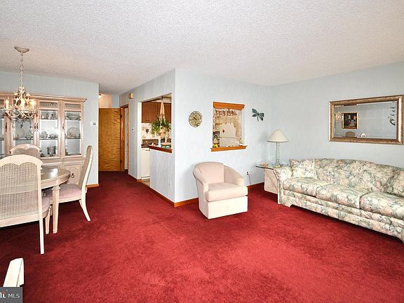 2nd image of 3539 Oakhill Rd