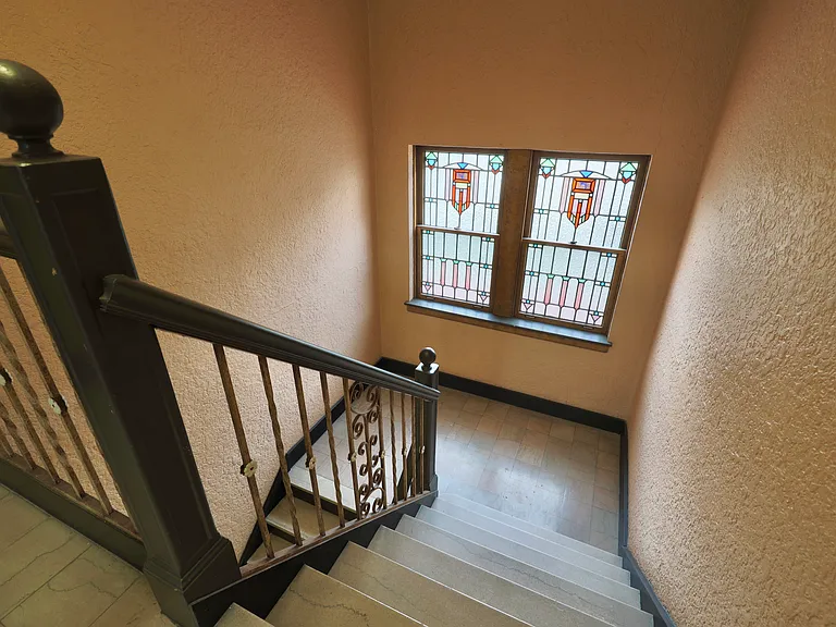 Apartments On Academy — Photo 17