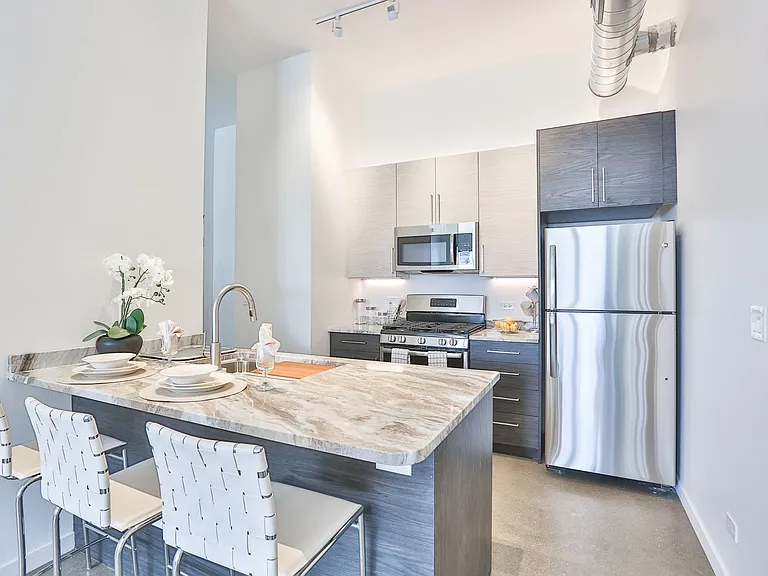 East Village Lofts- 1062 N. Ashland Ave — Photo 6