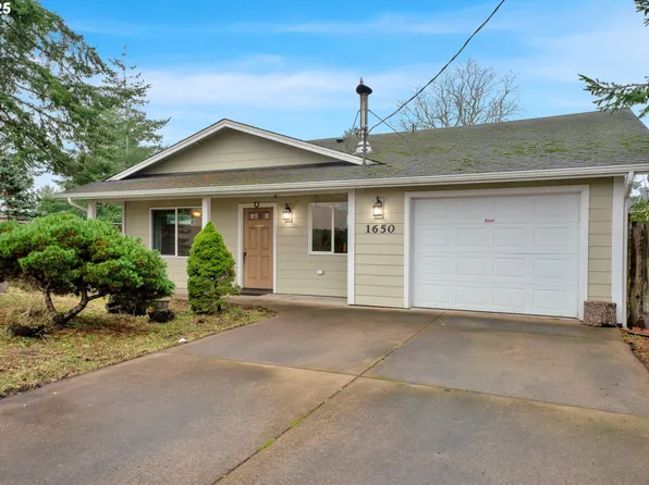 1650 23rd St, Florence, OR 97439