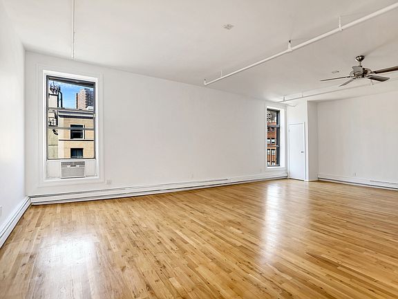 3rd image of 122 Duane St APT 5D