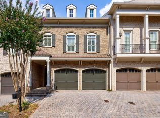 9032 Riverbend Mnr, Alpharetta, GA 30022